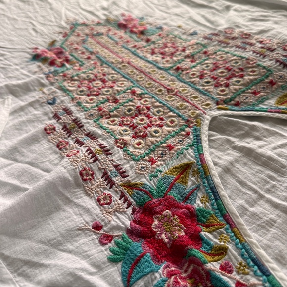 EUC Johnny Was 2pc Embroidered Tunic Bundle, Quarter + Long Sleeve, Large - Picture 13 of 16